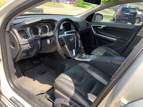 Used 2012 Volvo S60 T5 FWD image 7