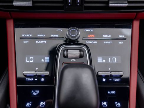 Certified 2023 Porsche Cayenne GTS image 27