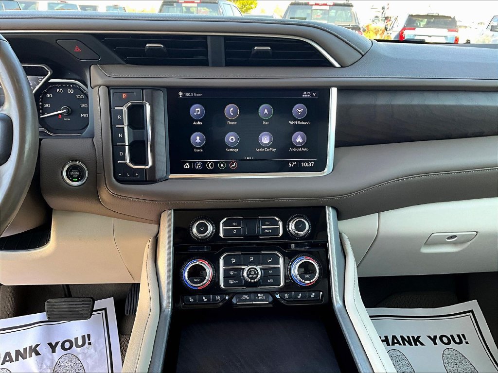 Used 2021 GMC Yukon XL Denali w/ Denali Premium Package AWD/4WD image 17
