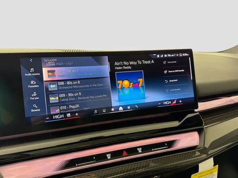 New 2026 BMW 550e xDrive image 14