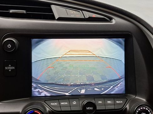 Used 2018 Chevrolet Corvette Stingray Convertible w/ 1LT image 37