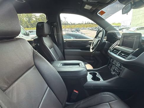 Used 2024 Chevrolet Suburban LS w/ Driver Alert Package AWD/4WD image 7