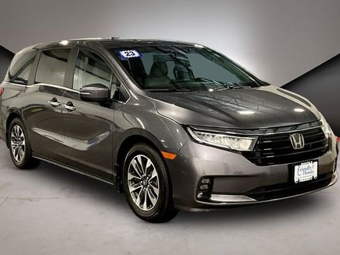 Used 2023 Honda Odyssey EX-L image 3