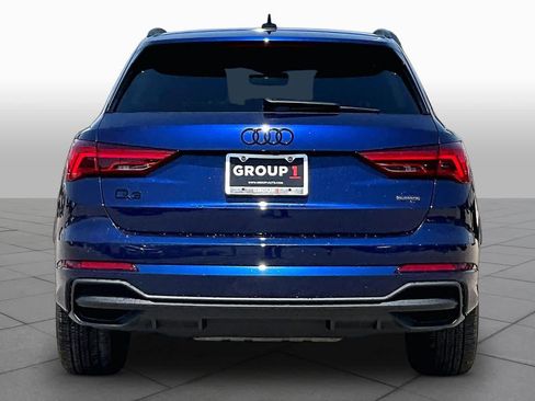 Used 2025 Audi Q3 2.0T Premium w/ Convenience Package AWD/4WD image 5