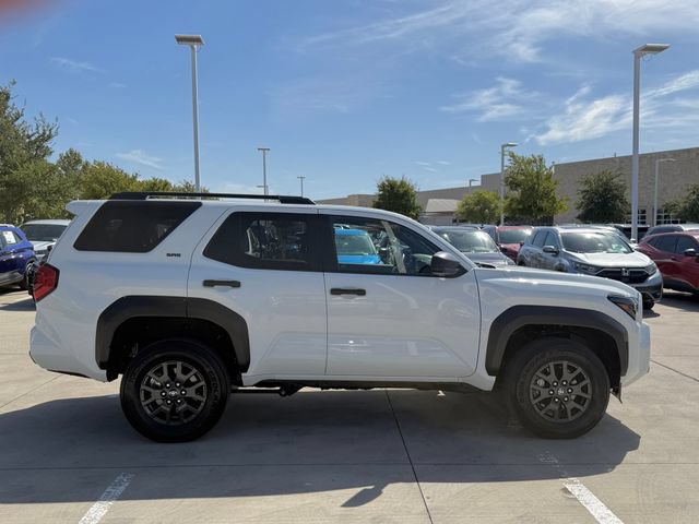 Used 2026 Toyota 4Runner SR5 AWD/4WD image 5