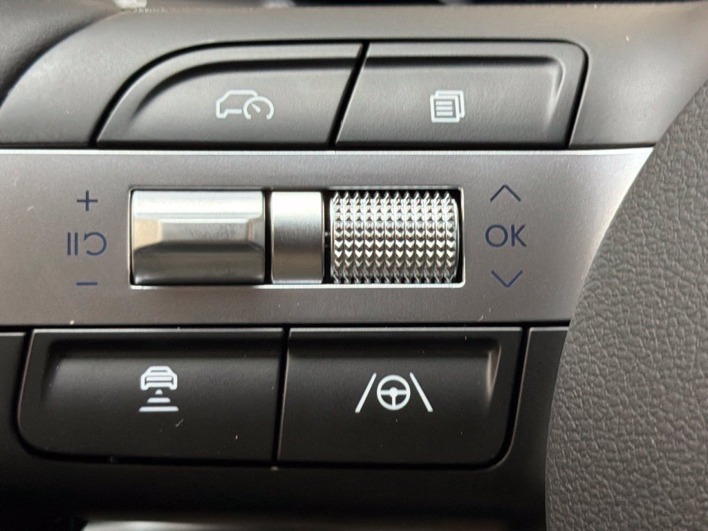 New 2026 Hyundai Tucson SEL FWD image 22