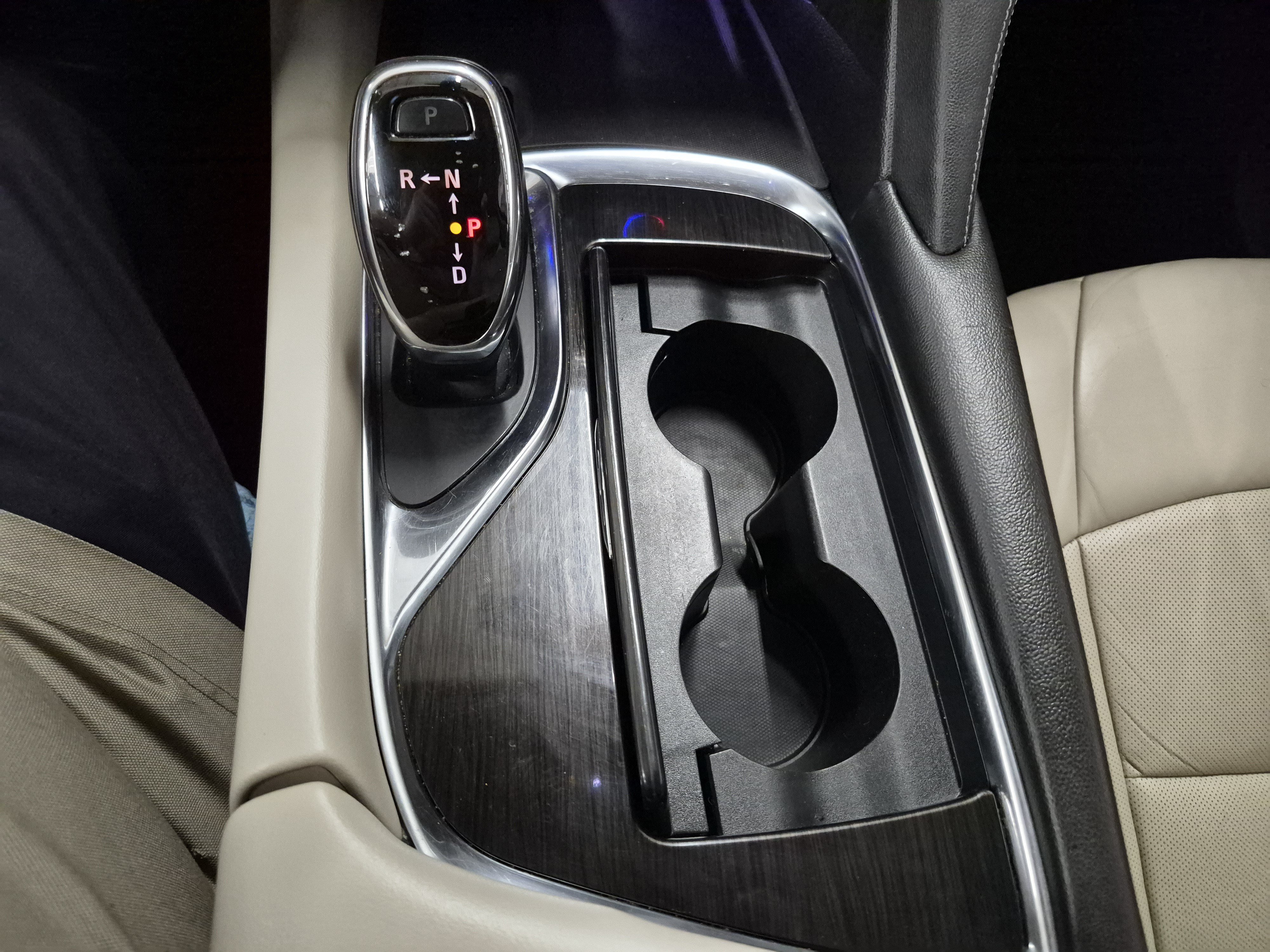 Used 2018 Buick Enclave Premium FWD image 31