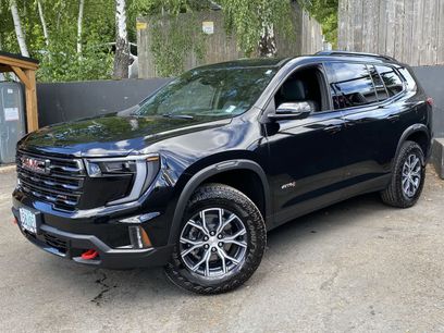 Used 2025 GMC Acadia AT4 w/ LPO, Floor Liner Package