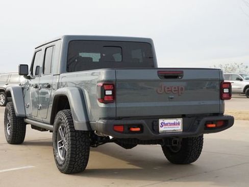 New 2026 Jeep Gladiator Mojave image 7
