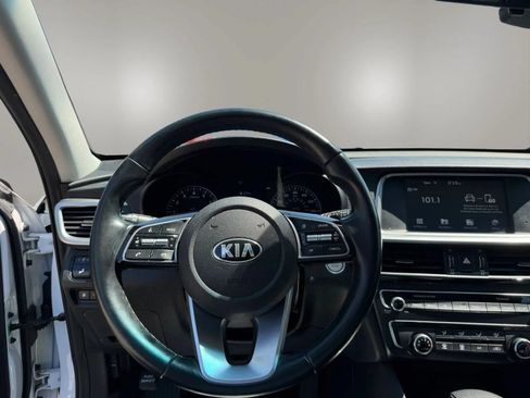Used 2020 Kia Optima SE FWD image 13