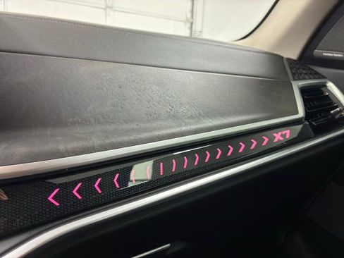 Used 2023 BMW X7 xDrive40i w/ Premium Package image 54