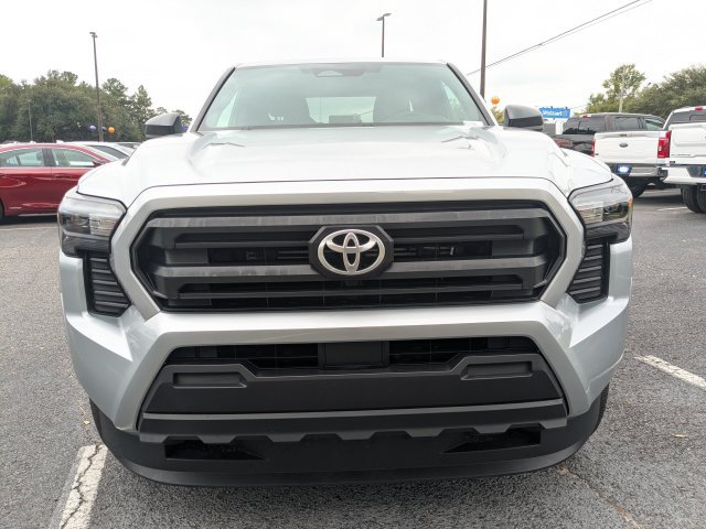 Used 2025 Toyota Tacoma SR RWD image 10