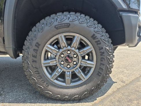 New 2026 GMC Sierra 1500 AT4X AWD/4WD image 25