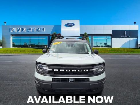 Used 2021 Ford Bronco Sport Outer Banks w/ Outer Banks Package AWD/4WD image 2