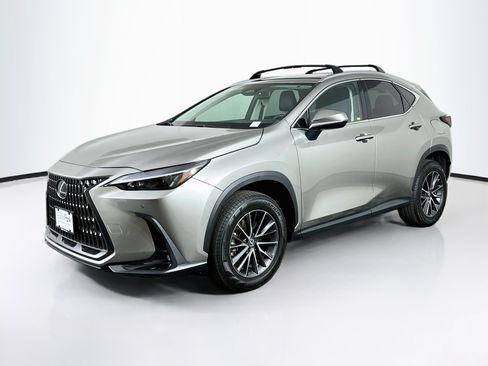 Used 2024 Lexus NX 350 AWD image 3