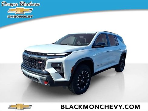 Used 2024 Chevrolet Traverse Z71 w/ Enhanced Driving Package AWD/4WD image 6