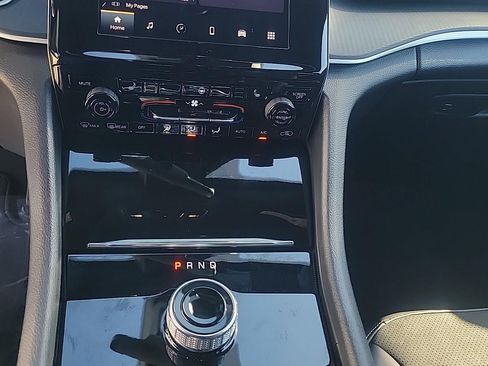 New 2025 Jeep Grand Cherokee L Altitude image 22