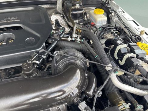 Used 2024 Jeep Wrangler Sahara w/ Technology Group image 27