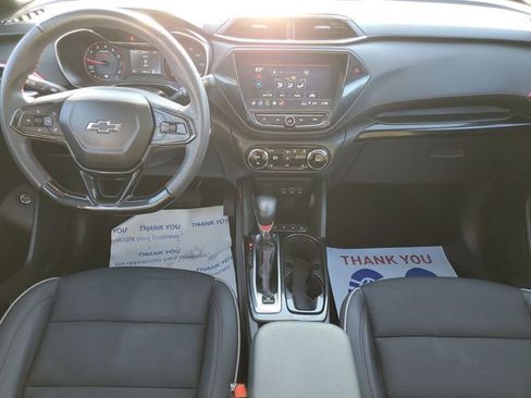 Used 2023 Chevrolet TrailBlazer RS w/ Sun and Liftgate Package image 29
