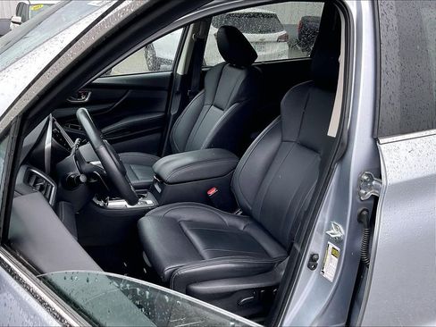 Used 2023 Subaru Ascent Limited AWD/4WD image 10