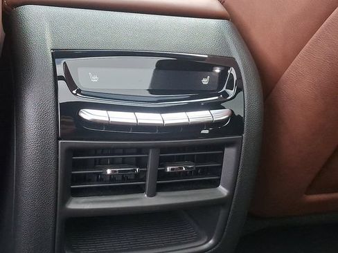 Certified 2026 Cadillac XT5 Premium Luxury w/ Driver Assist Package AWD/4WD image 19