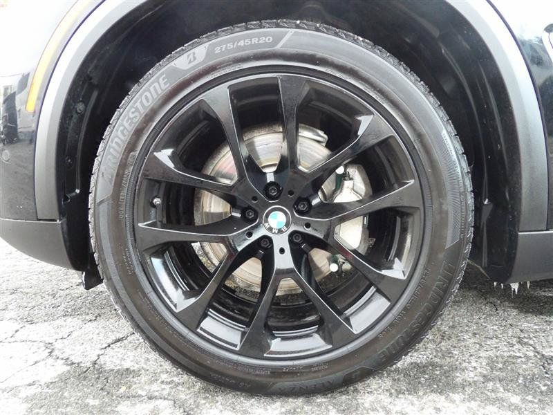 Used 2020 BMW X5 xDrive40i w/ Premium Package AWD/4WD image 9