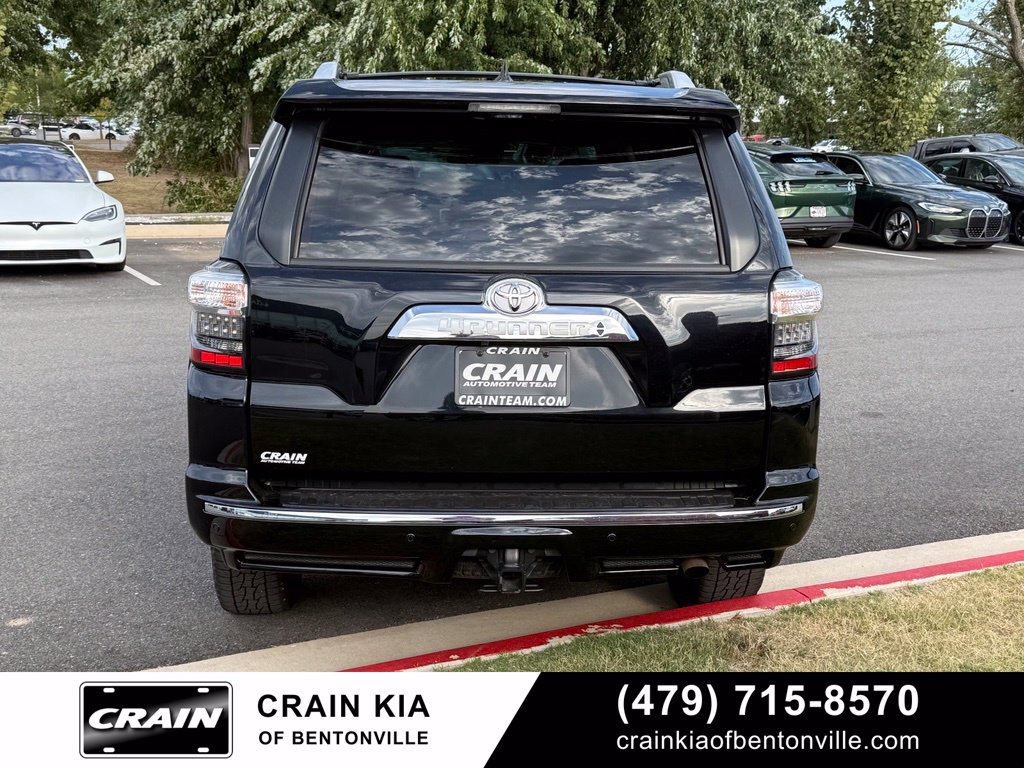 Used 2021 Toyota 4Runner Limited AWD/4WD image 6