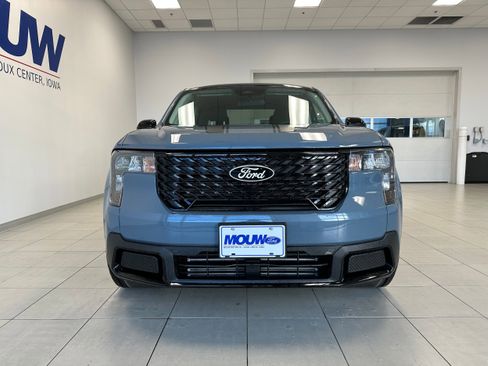 New 2025 Ford Maverick XLT w/ XLT Luxury Package AWD/4WD image 34