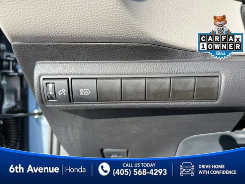 Used 2025 Toyota Corolla LE FWD image 24