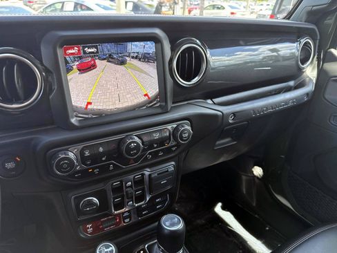 Used 2023 Jeep Wrangler Unlimited Rubicon 392 w/ Xtreme Recon 35" Tire Package AWD/4WD image 26