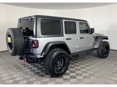 Used 2019 Jeep Wrangler Unlimited Rubicon image 17