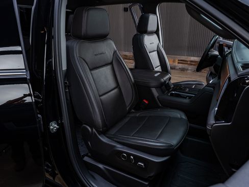 Used 2025 GMC Sierra 2500 Denali w/ Denali Reserve Package image 31