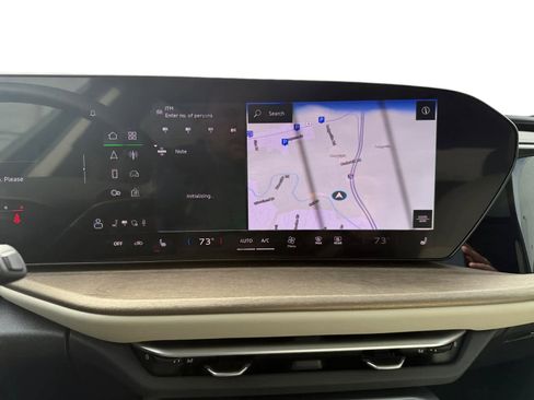 Certified 2025 Audi Q5 Premium w/ Convenience Package image 17