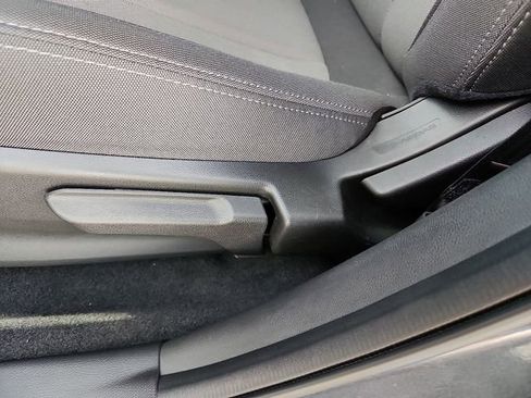 Used 2024 Subaru Crosstrek 2.0i image 14