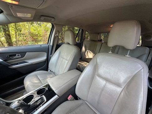 Used 2012 Ford Edge Limited w/ Vision Pkg AWD/4WD image 12