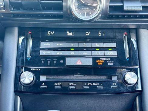 Used 2025 Lexus IS 350 F Sport RWD image 31