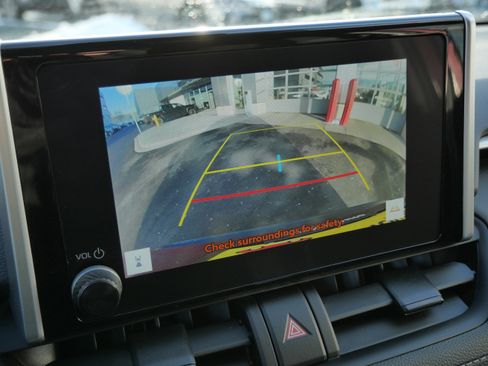 Certified 2025 Toyota RAV4 XLE image 32