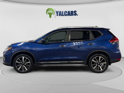 Used 2017 Nissan Rogue S AWD/4WD image 2
