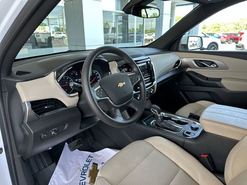 Certified 2024 Chevrolet Traverse LS w/ Safety Package FWD image 10
