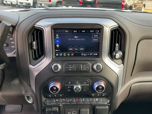 Used 2022 GMC Sierra 1500 SLT w/ SLT Premium Plus Package image 14