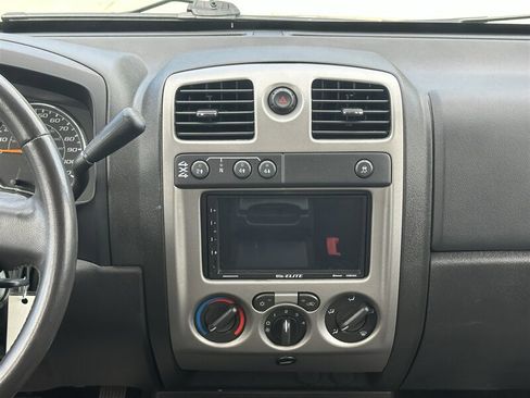 Used 2011 GMC Canyon SLT AWD/4WD image 12