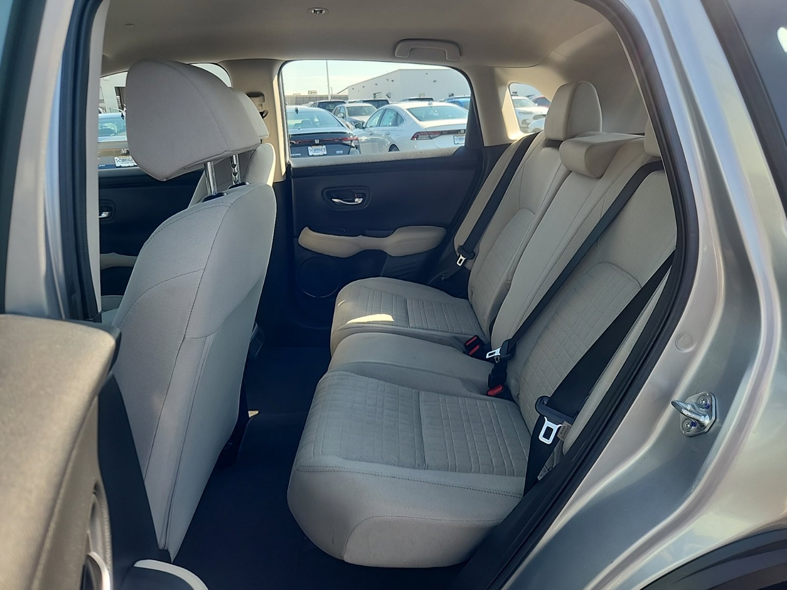Used 2025 Honda HR-V LX image 29