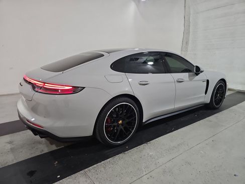 Used 2023 Porsche Panamera 4 Platinum Edition image 6
