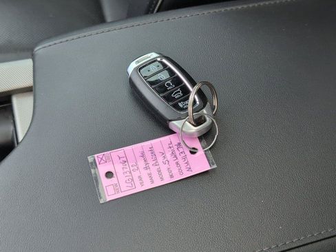 Used 2022 Hyundai Palisade Calligraphy AWD/4WD image 16