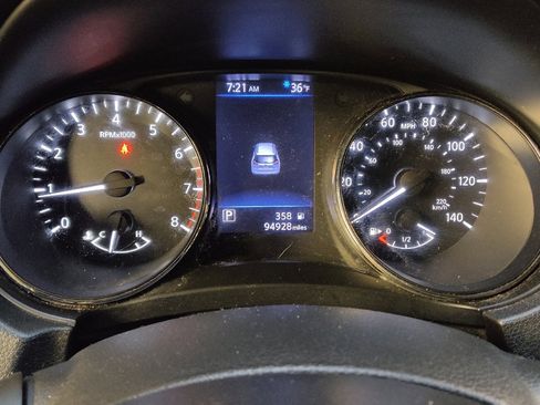 Used 2018 Nissan Rogue S FWD image 23