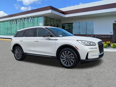 Used 2024 Lincoln Corsair Reserve w/ Equipment Group 201A FWD image 2