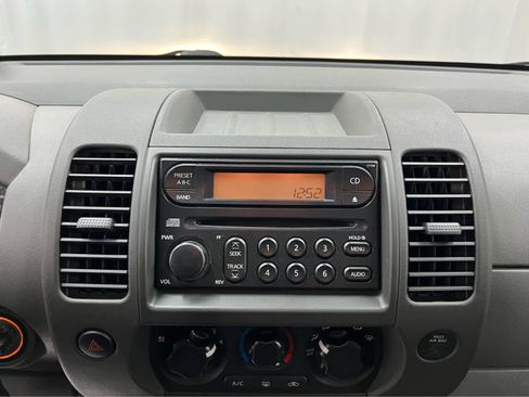 Used 2007 Nissan Xterra S w/ Tow Pkg image 3