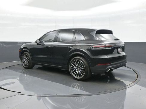 Used 2020 Porsche Cayenne AWD/4WD image 5