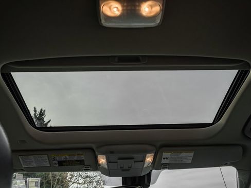 Used 2019 Toyota Tundra Platinum image 43