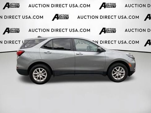 Used 2023 Chevrolet Equinox LS w/ LS Convenience Package AWD/4WD image 23